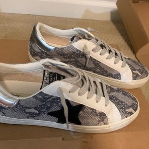 brand new never worn size 10 vintage havana shoes